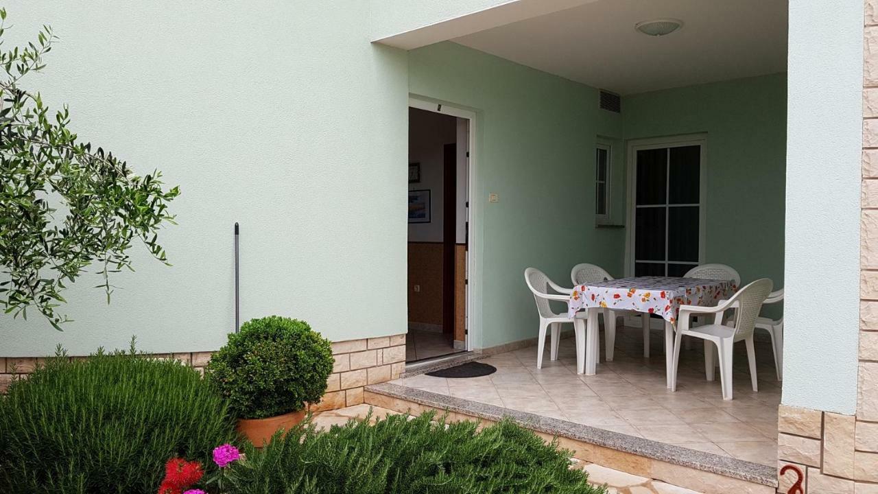 Villa Noela Пула Экстерьер фото